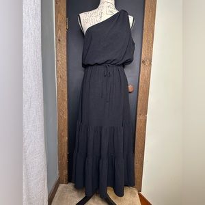 NWT Max Studio One Shoulder Black Tiered Maxi DressRetail $168